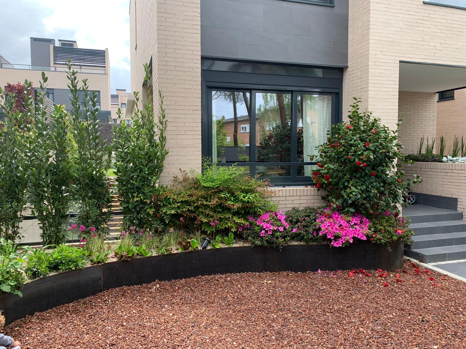 Mantenimiento de jardines en Madrid